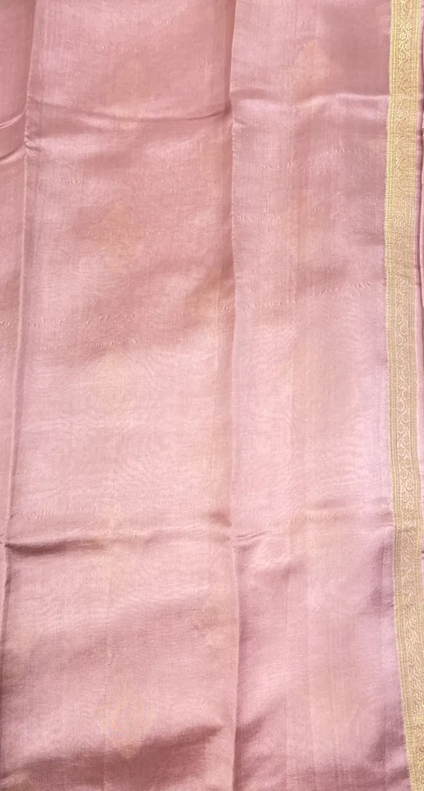 Humairah_Pure_Handloom_Mauve_Dupion_Silk_Golden_Zari_Floral_Boota_with_Skirt_Silver_Mina_Zari_Border_and_Mauve_Blouse