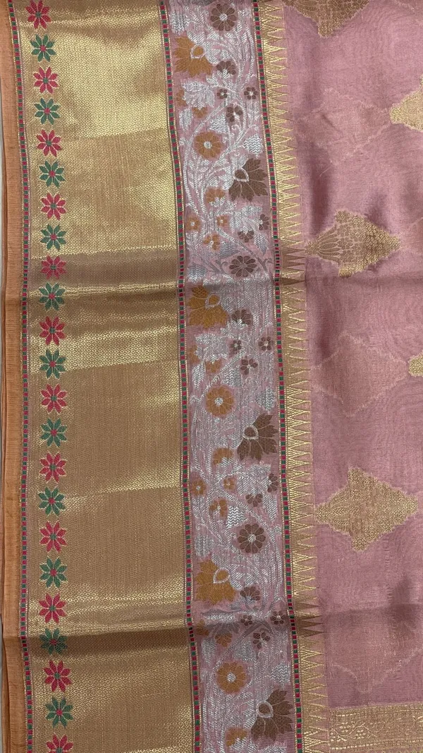 Humairah_Pure_Handloom_Mauve_Dupion_Silk_Golden_Zari_Floral_Boota_with_Skirt_Silver_Mina_Zari_Border_and_Mauve_Blouse