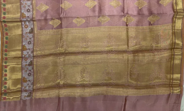 Humairah_Pure_Handloom_Mauve_Dupion_Silk_Golden_Zari_Floral_Boota_with_Skirt_Silver_Mina_Zari_Border_and_Mauve_Blouse