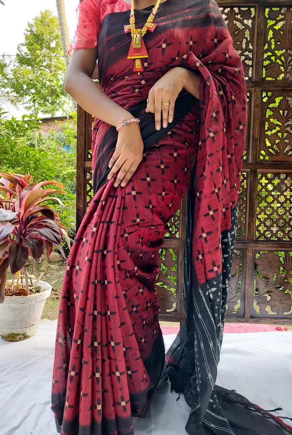 Red_Sambalpuri_Ikat_Cotton_Saree