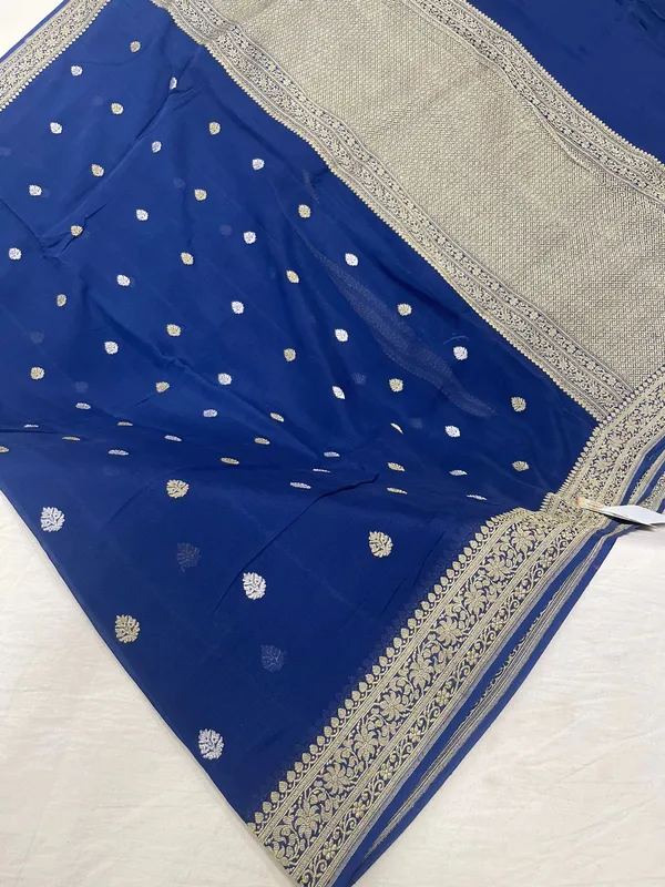 Humairah_Pure_Silk_Handloom_Navy_Blue_Khaddi_Georgette_Sona_Rupa_Kadhwa_Zari_Booti_with_Kadhwa_Weave_Border_and_Navy_Blue_Blouse