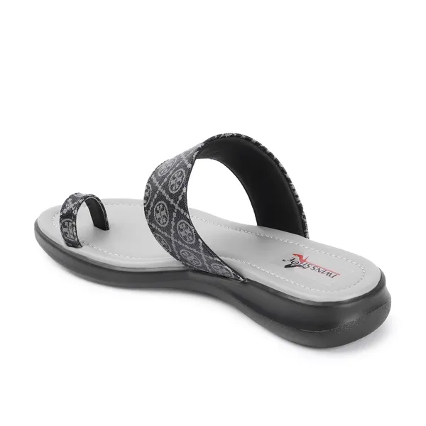 Casual_Slip_On_Flat_Slippers_(Grey)