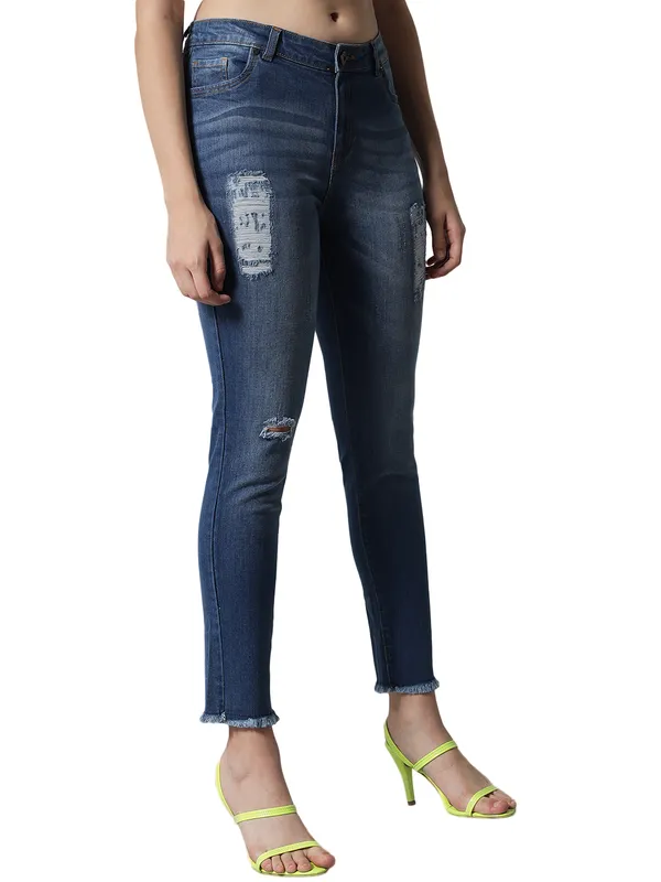 Blue_Jeans__Comfortable,_Stylish_And_Trendy_Casual_Wear