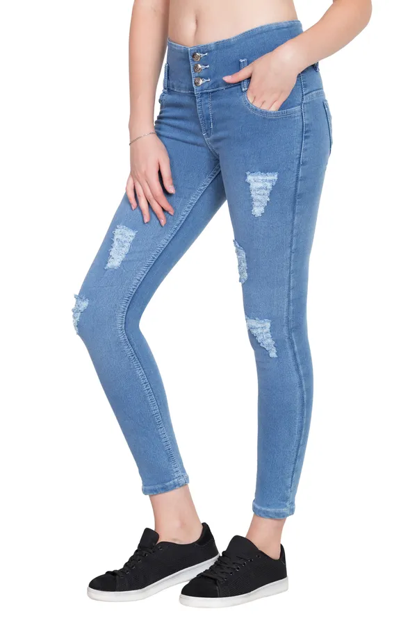Black_Jeans__Comfortable,_Stylish_And_Trendy_Casual_Wear