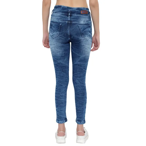 Blue_Jeans__Comfortable,_Stylish_And_Trendy_Casual_Wear