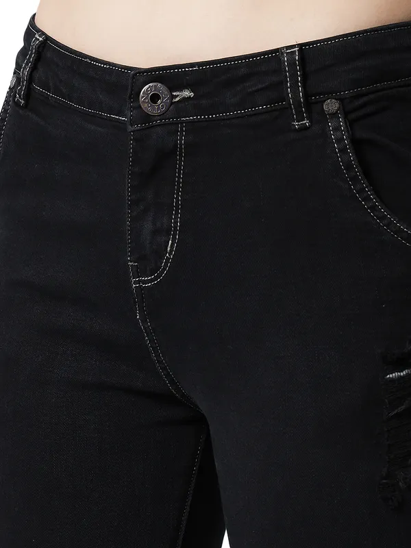 Black_Jeans__Comfortable,_Stylish_And_Trendy_Casual_Wear