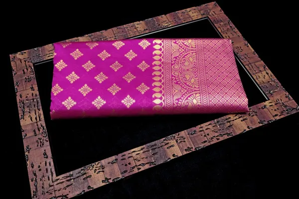 Pink_Woven_Banarasi_Silk_Blend,_Jacquard_Saree_with_Saree_Cover