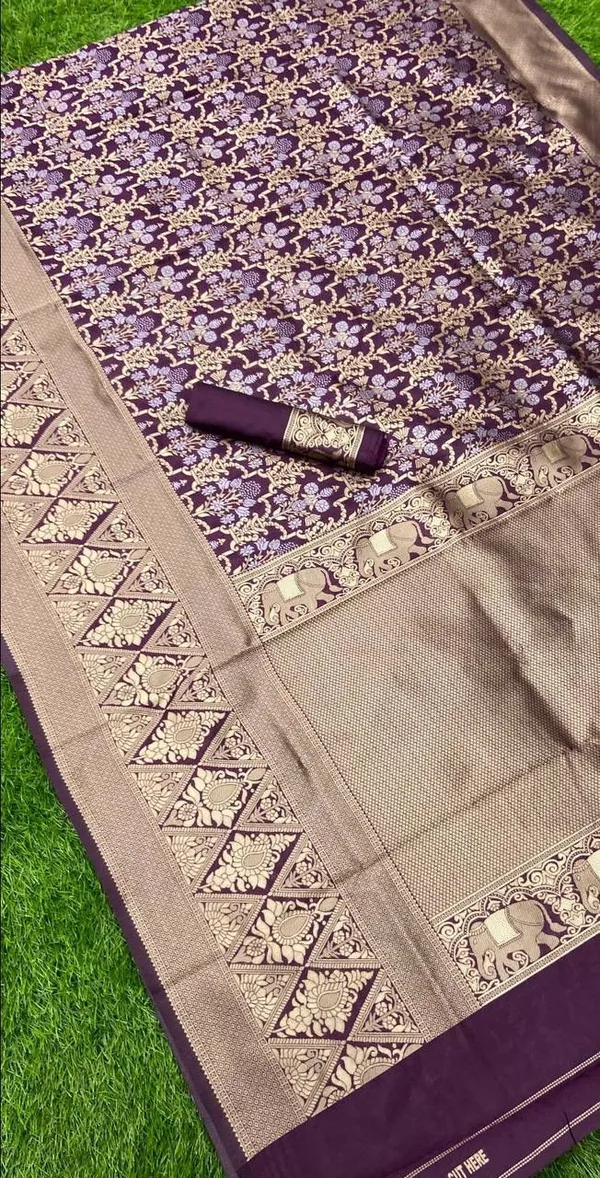 Purple_Woven_Kanjivaram_Silk_Saree_with_Saree_Cover