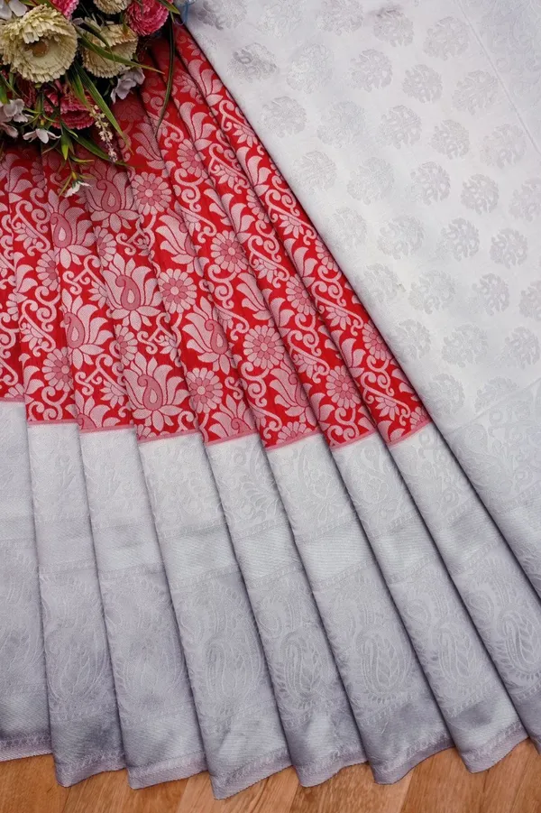 Red_Woven_Kanjivaram_Silk_Saree_with_Saree_Cover
