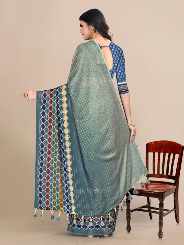 Rekha_Maniyar_Chiffon_Fancy_Floral_Printed_Saree_With_Fancy_Tassels_And_Blouse_Piece
