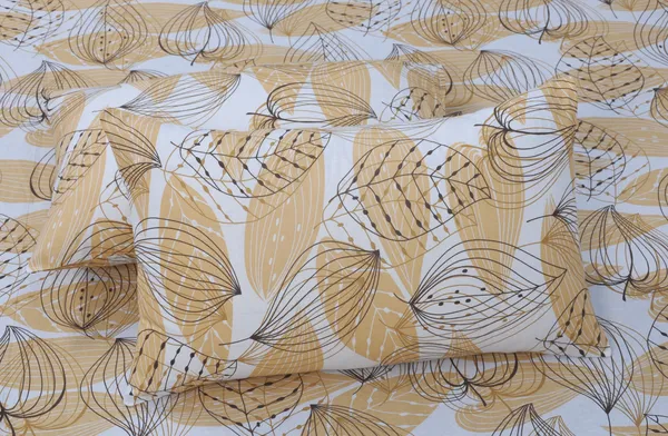 144_TC_Floral_Cotton_Bedsheets_for_King_Size_Bed_with_2_Pillow_Covers_|_108x108_inches_|_Brown_&_White