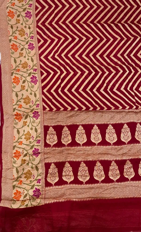 Humairah_Presents_Pure_Handloom_Maroon_Chiffon_Resham_Zari_Zig-Zag_with_Paithani_Skirt_Zari_Border_with_Maroon_Blouse