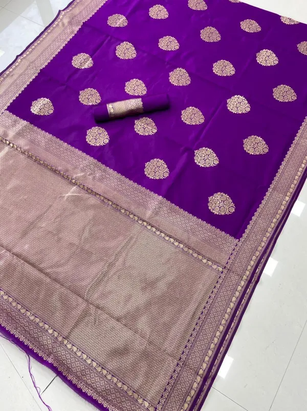 Purple_Woven_Kanjivaram_Silk_Saree_with_Saree_Cover