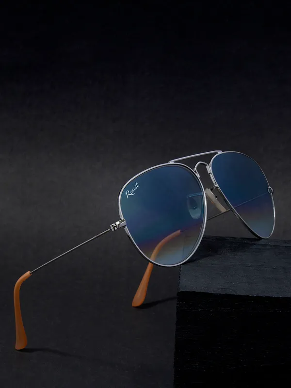 UV_Protected_Silver_Blue_Gradient_Aviator_Sunglasses_For_Men_&_Women