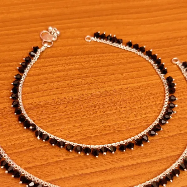Black_Crystal_Silver_Plated_Anklets
