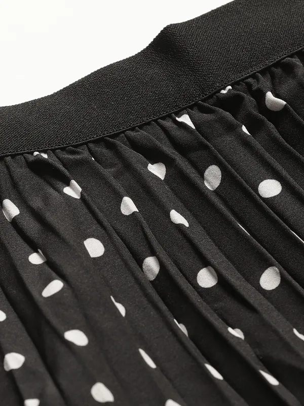 Black_&_White_Polyester_Printed_Casual_A-line_Skirt_For_Women