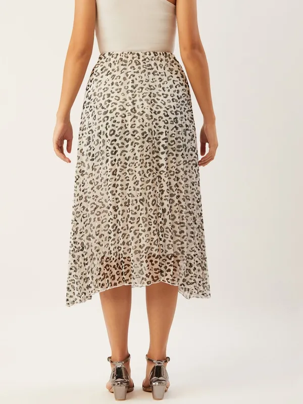 White_&_Black_Cotton_Blend_Animal_Print_Casual_Flared_Skirt_For_Women