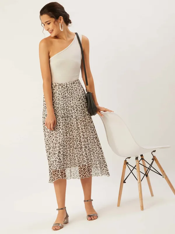 White_&_Black_Cotton_Blend_Animal_Print_Casual_Flared_Skirt_For_Women