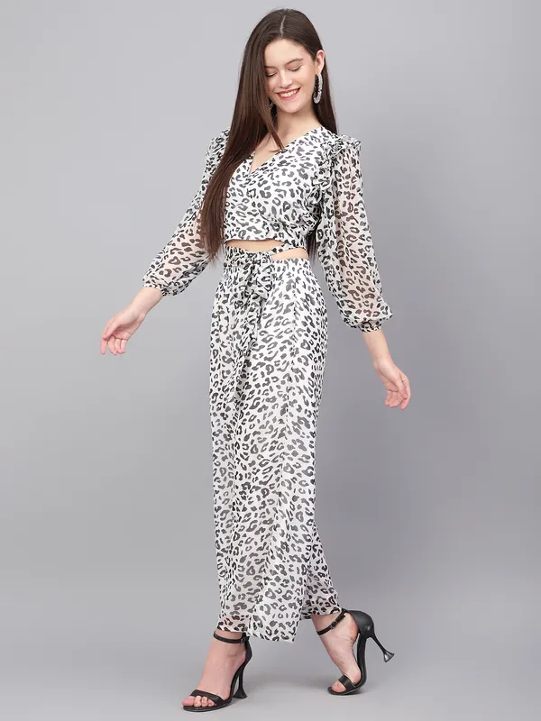 White_Animal_Printed_Crop_Top_With_Palazzos_Co-ords_Set