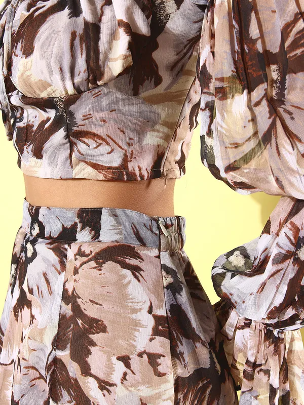 Floral_Printed_Tie-up_Square_Neck_Top_With_Skirt_Co-ords_Set