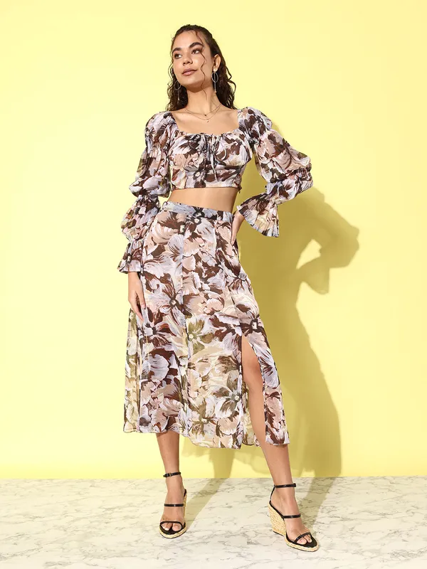 Floral_Printed_Tie-up_Square_Neck_Top_With_Skirt_Co-ords_Set