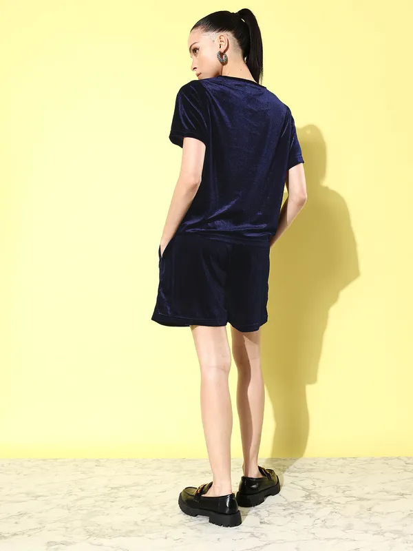 Blue_Velvet_Round_Neck_Tshirt_&_Regular_Shorts_For_Women_Co-ords_Set