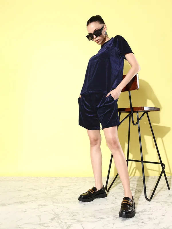 Blue_Velvet_Round_Neck_Tshirt_&_Regular_Shorts_For_Women_Co-ords_Set
