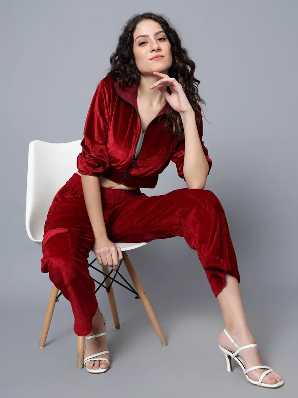 Women_Velvet_Maroon_Shirt_Collared_Crop_Jacket_With_Trousers_Co-ords_Set