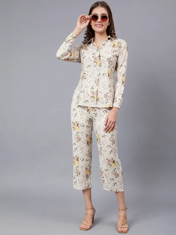 Cream-Coloured_Floral_Printed_Shirt_With_Trousers_Co-Ords_Set