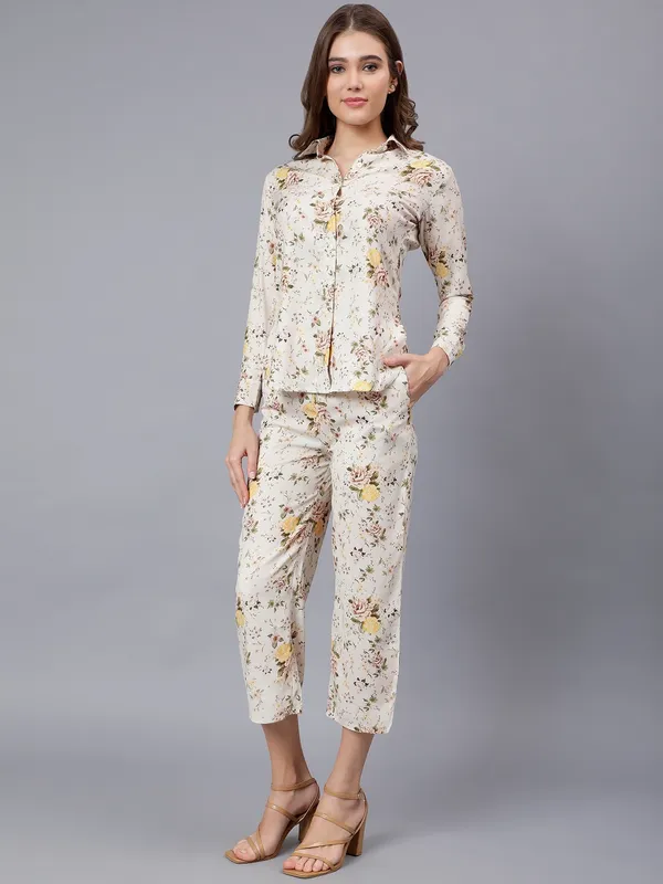 Cream-Coloured_Floral_Printed_Shirt_With_Trousers_Co-Ords_Set