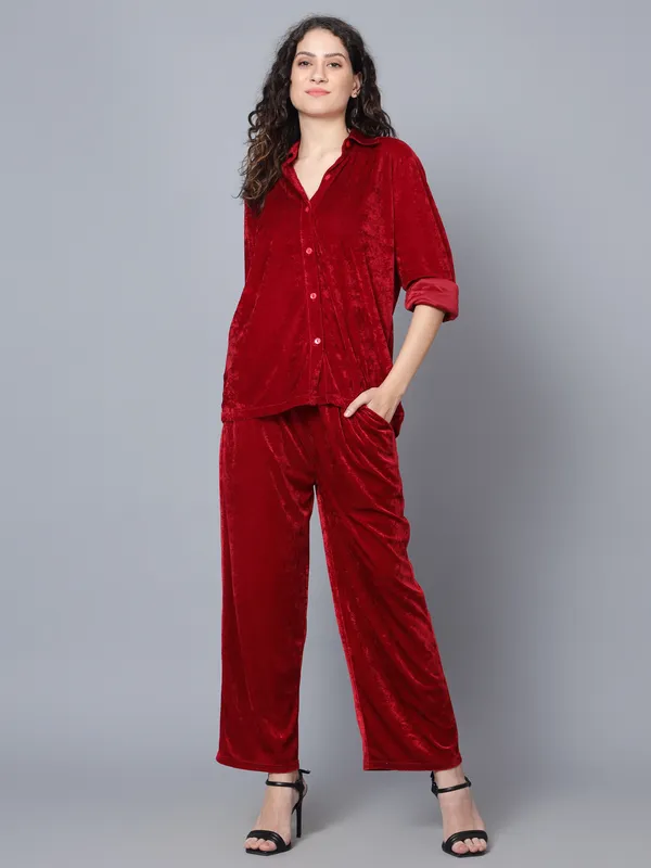 Maroon_Velvet_Collared_Shirt_&_Pant_For_Women_Co-ords_Set