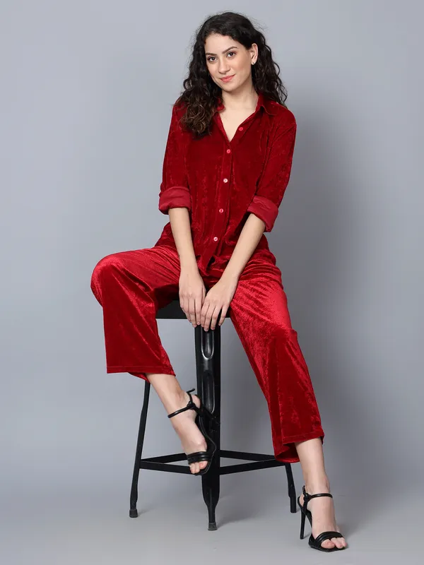 Maroon_Velvet_Collared_Shirt_&_Pant_For_Women_Co-ords_Set