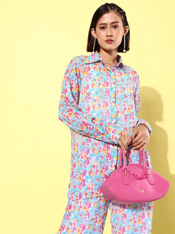Blue_Chiffon_Spread_Collar_Shirt_&_Palazzos_Co-ords_Set_For_Women