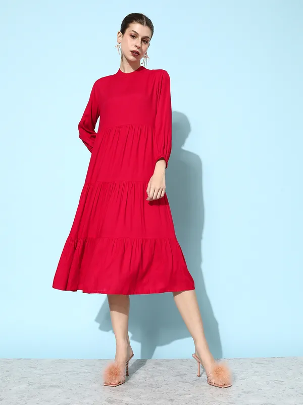 Women_Red_Rayon_Fit_and_Flare_Tie_Up_Neck_Gathered_Dress