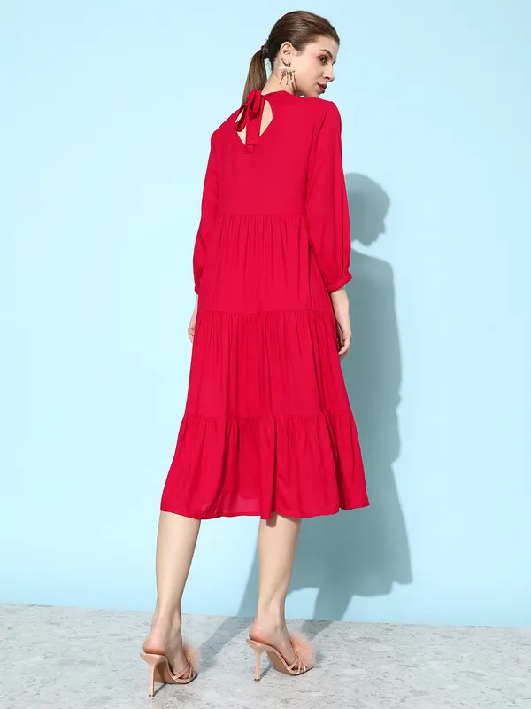 Women_Red_Rayon_Fit_and_Flare_Tie_Up_Neck_Gathered_Dress