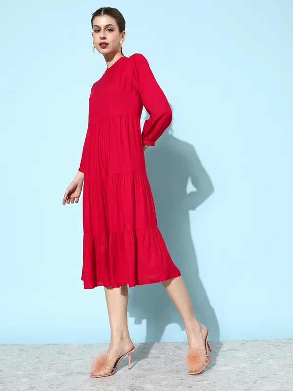 Women_Red_Rayon_Fit_and_Flare_Tie_Up_Neck_Gathered_Dress