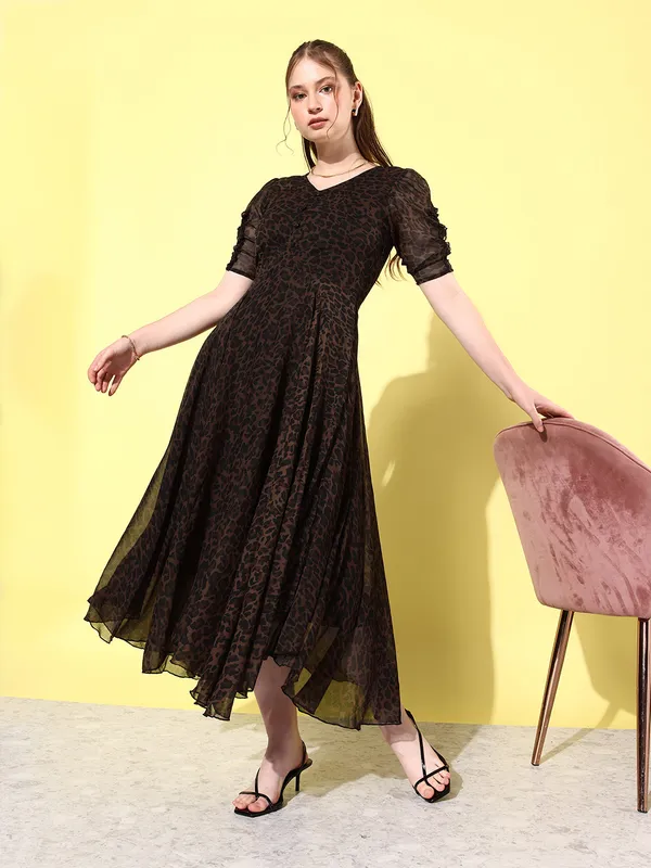 Brown_&_Black_Chiffon_Fit_and_Flare_Dress_For_Women