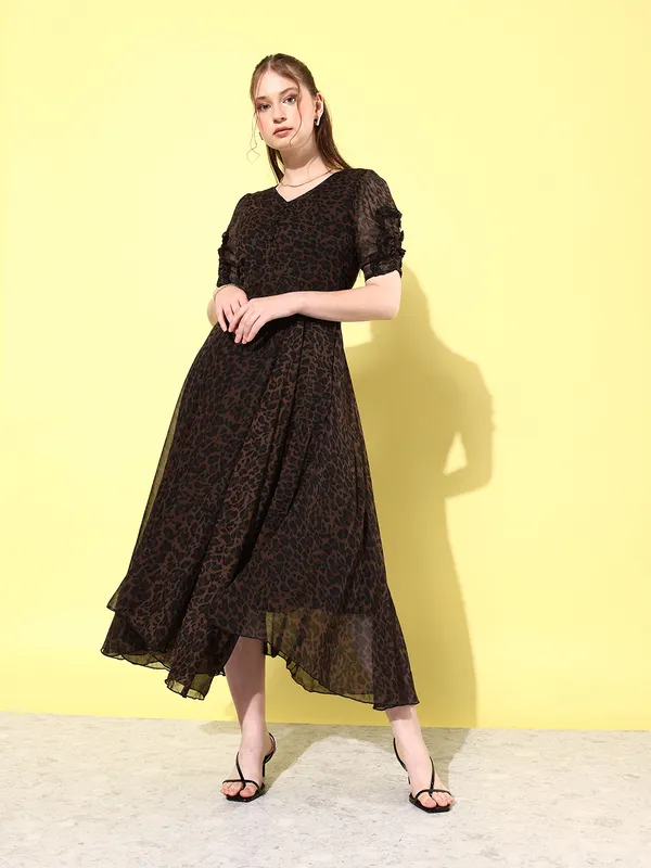 Brown_&_Black_Chiffon_Fit_and_Flare_Dress_For_Women