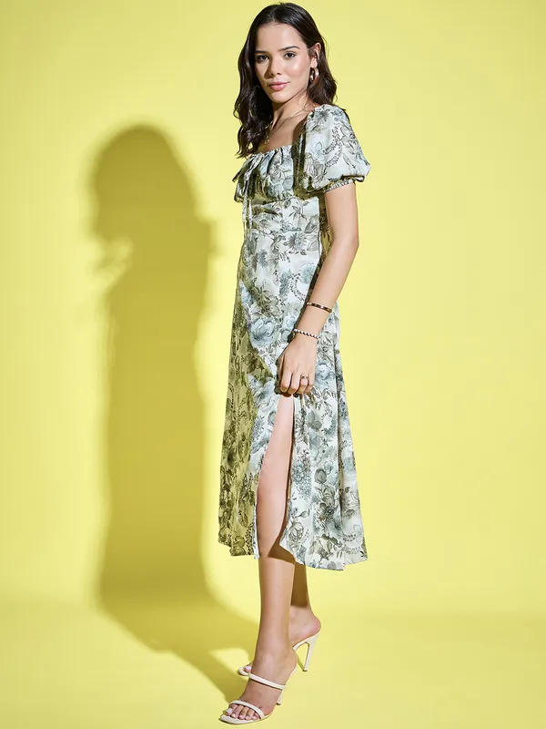 Women_Floral_Printed_Tie-Up_Neck_Short_Puff_Sleeve_Midi_A-Line_Dress