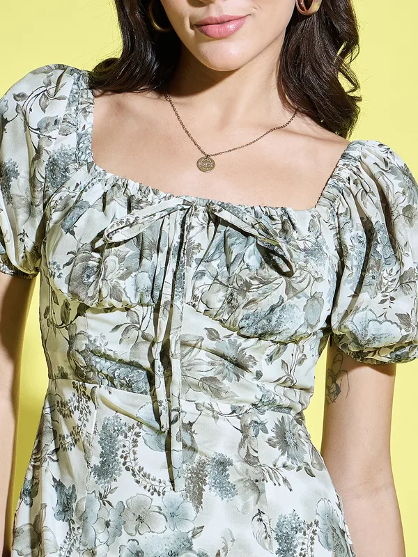 Women_Floral_Printed_Tie-Up_Neck_Short_Puff_Sleeve_Midi_A-Line_Dress