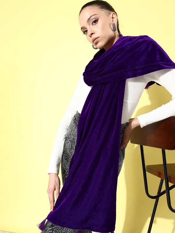 Purple_Velvet_Solid_Muffler_For_Women