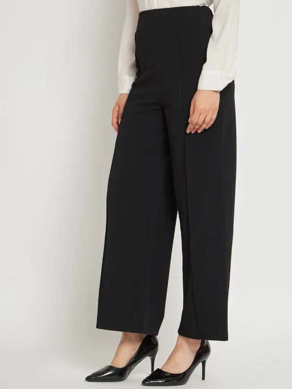 Black_Polyester_Self_Design_Relaxed_Fit_Palazzos_For_Women