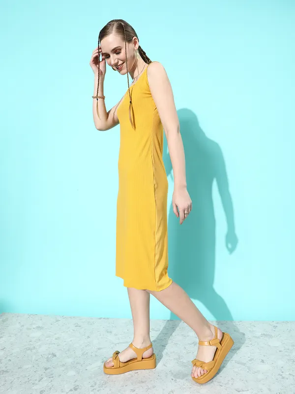 Yellow_Cotton_Blend_Bodycon_Dress_For_Women