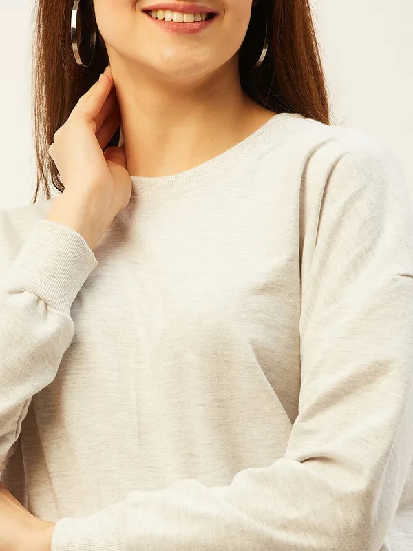 Grey_Cotton_Blend_Solid_Round_Neck_Full_Sleeve_Sweatshirt_For_Women