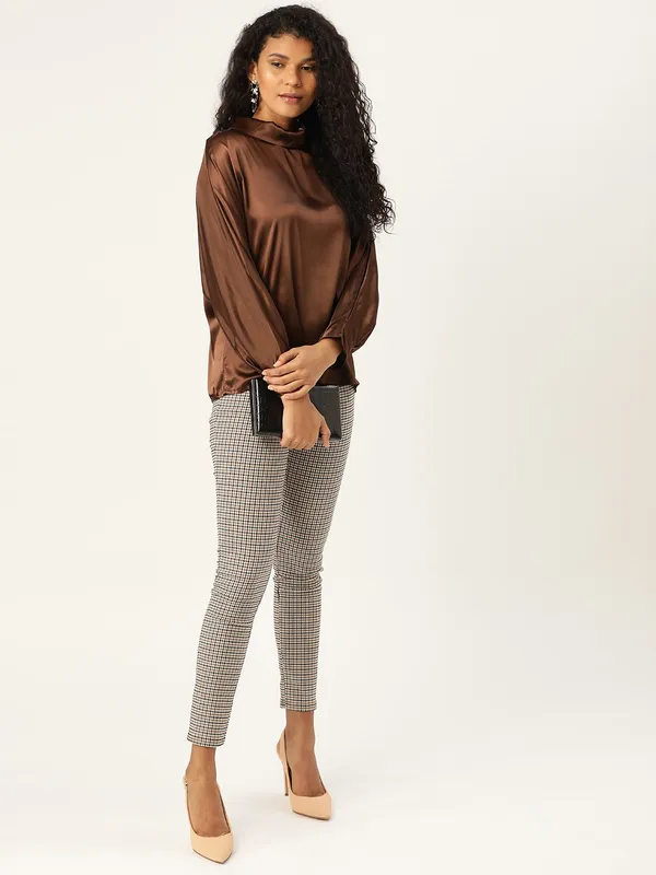 Brown_Cotton_Blend_Casual_Solid_High_Neck_Regular_Fit_Top_For_Women