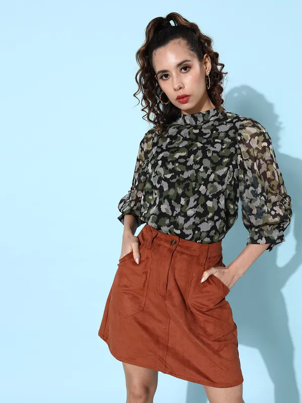 Green_Chiffon_Casual_Self_Design_Mandarin_Collar_Regular_Fit_Top_For_Women