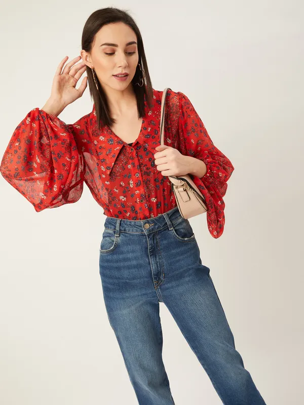 Red_Chiffon_Printed_Regular_Fit_With_V-Neck_Top___For_Women