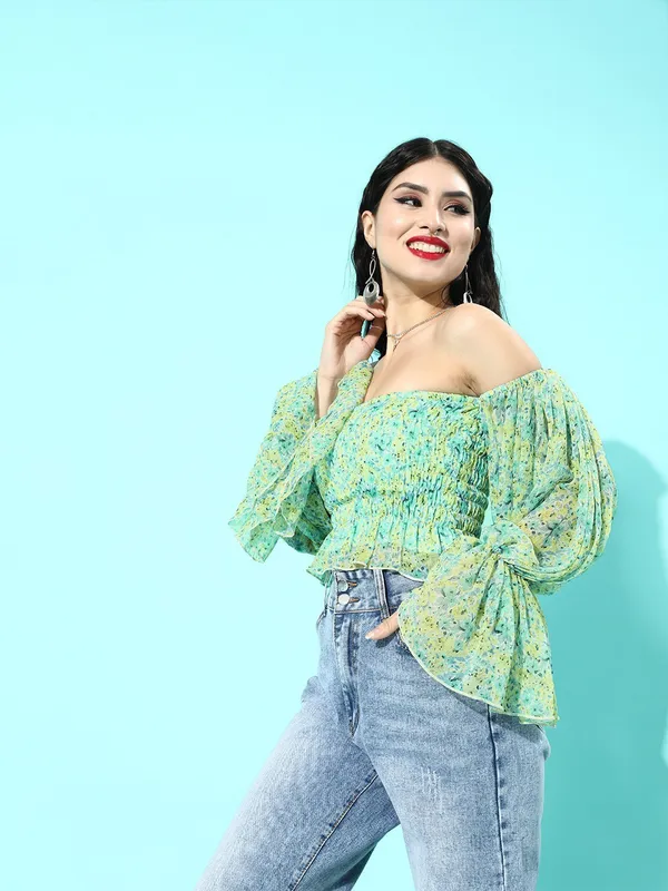 Green_Chiffon_Casual_Floral_Print_Strapless_Regular_Fit_Top_For_Women