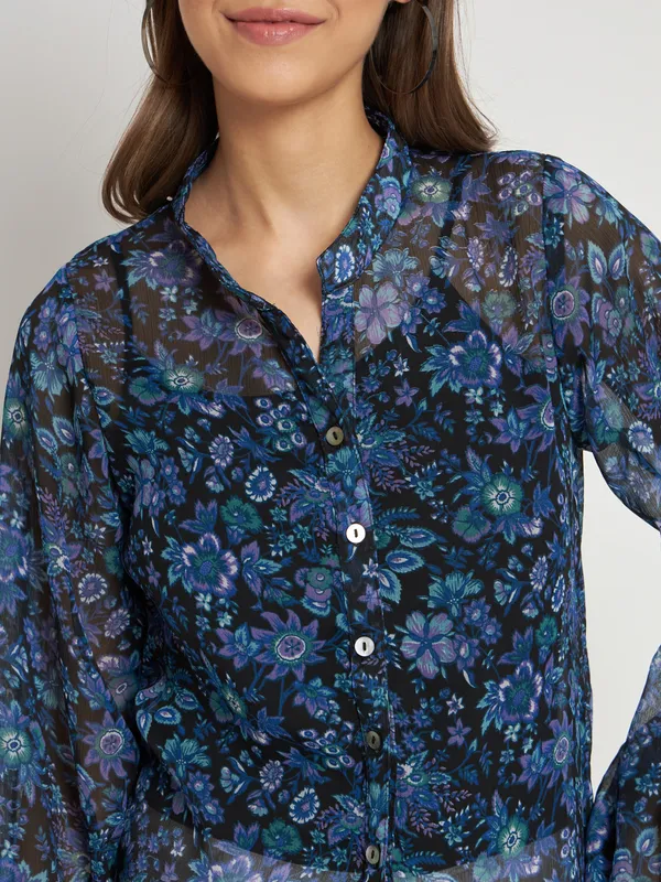 Blue_Chiffon_Full_Sleeve_Floral_Print_Tailored_Fit_Hip_Length_Shirt_For_Women