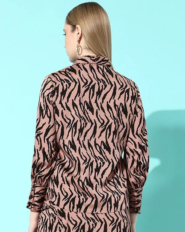 Pink_Crepe_Casual_Printed_Collared_Regular_Fit_Top_For_Women